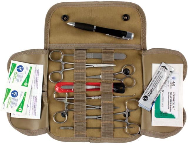 Red Rock Outdoor Gear Stainless Steel Surgical Set Coyote